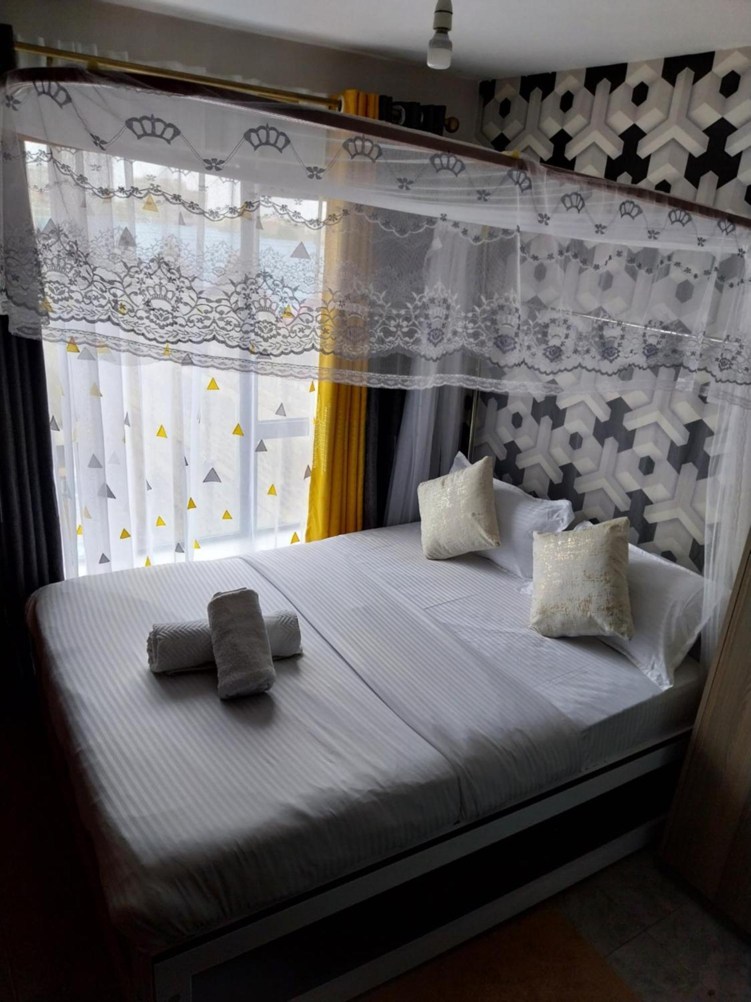 Convertible 1 Bedroom By Dg'S Suites Nairobi Exteriör bild